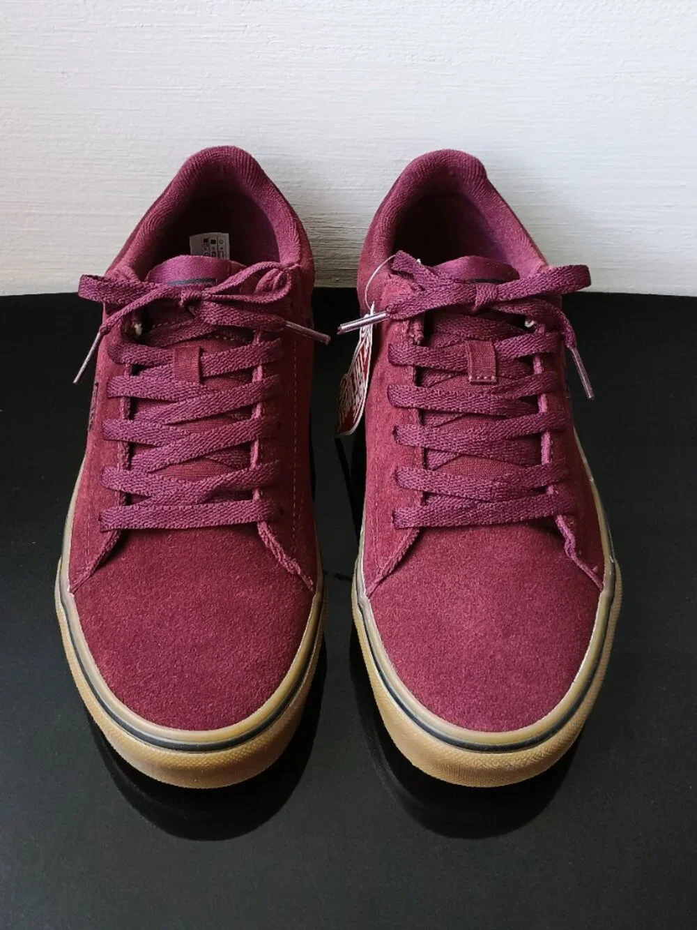 Vans Men's Seldan Suede Sneaker in Warm Amber Tone & Vintage Charm Port / Gum